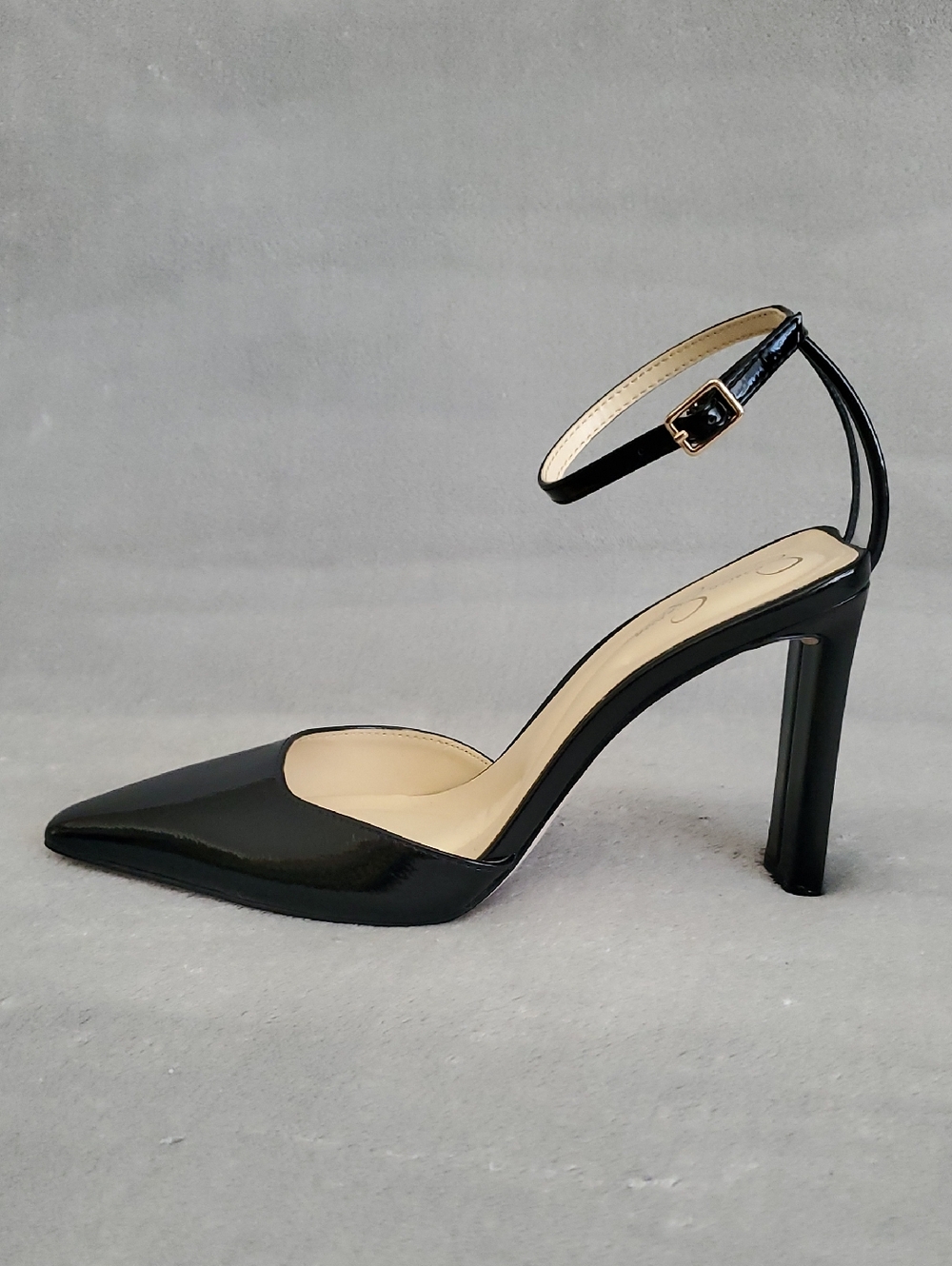 🆕️ JESSICA SIMPSON Soltiea Black Faux Patent Leather Pointed Toe Heels SIZE: 6M